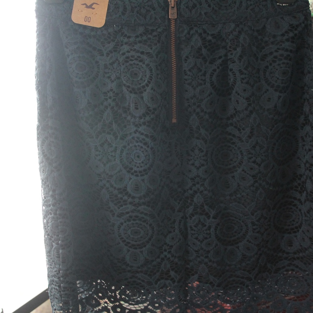 New Hollister lace Skirt size 00